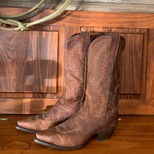 Dan Post Cowboy Boots. Style 3464.